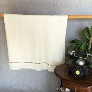 Pattu Blanket in Cream White